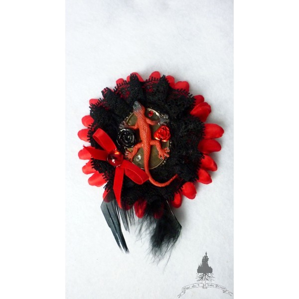 The Venomous Hair Clip Fascinator_Hair _3.jpg